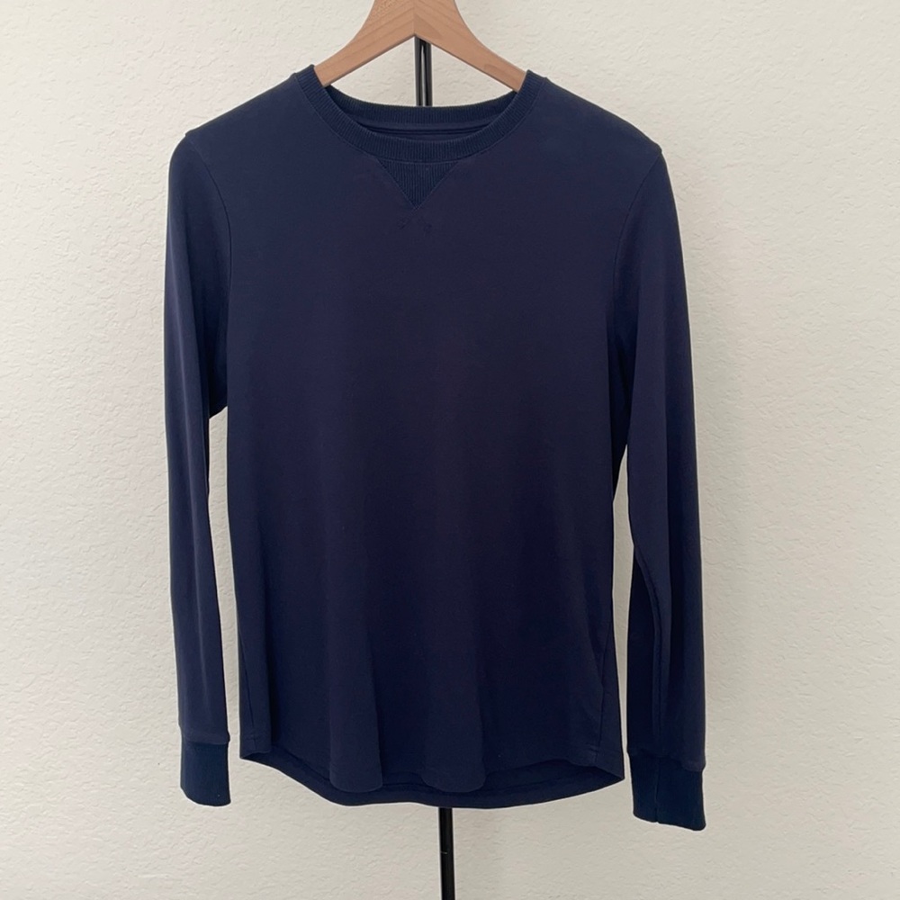 ESNTLS Crewneck Sweater